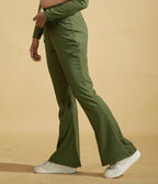 Evergreen Flow Flared Leggings