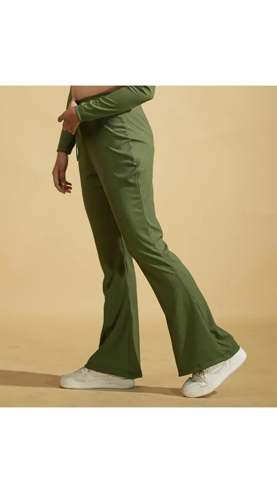 Ever Green Flow Flared Pants